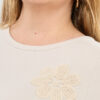 Remera de viscosa con aplique flores - Tres Angeles mayorista