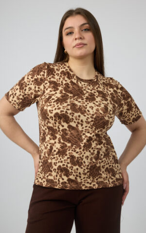 Remera manga corta de modal animal print