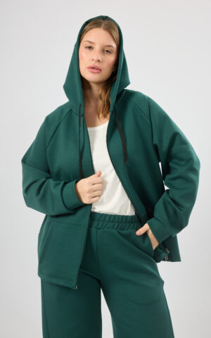 Campera Scuba manga ranglan con bolsillos y capucha