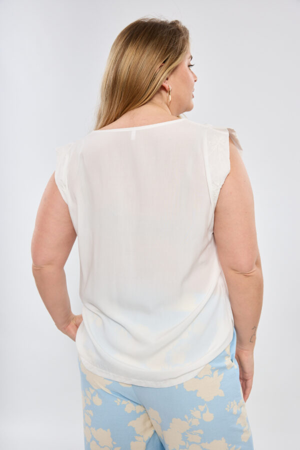 Blusa fibrana c/alas broderie - Tres Angeles mayorista