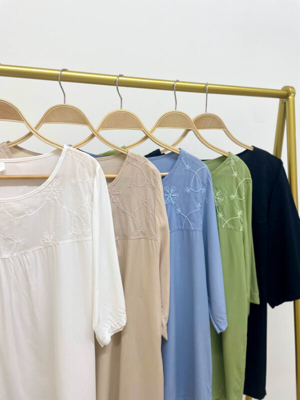 Blusa de fibrana con canesu broderie - Tres Angeles mayorista