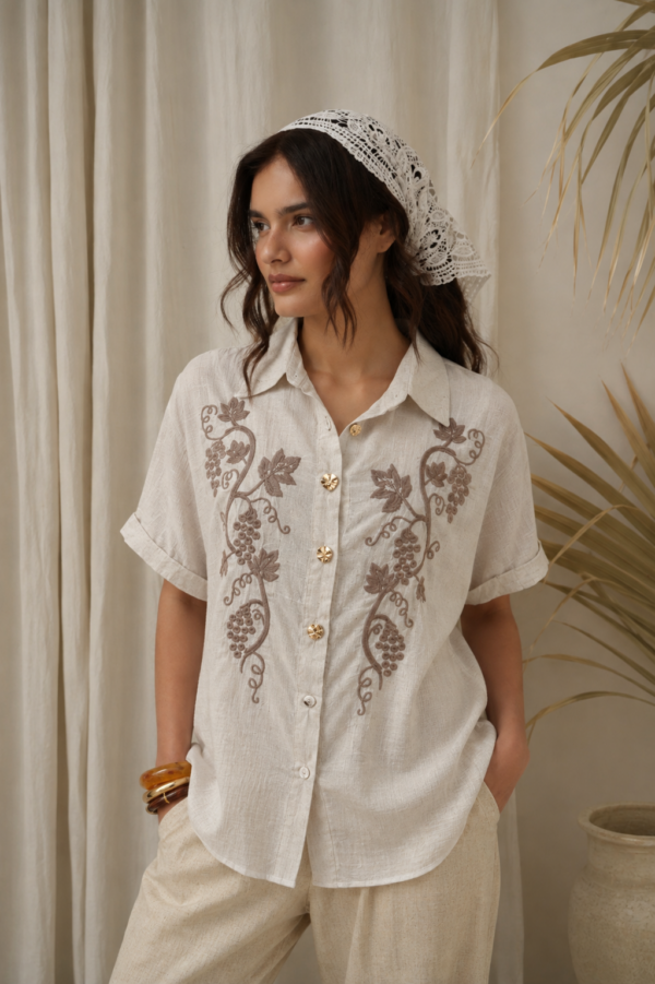 Camisa manga murcielago con botones dorados - Tres Angeles mayorista