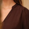 Blusa cuello mao en V manga frunces y puño - Tres Angeles mayorista