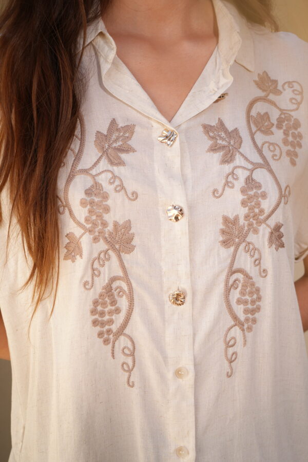 Camisa manga murcielago con botones dorados - Tres Angeles mayorista