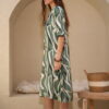Vestido estampado cuello mao con cartera - Tres Angeles mayorista